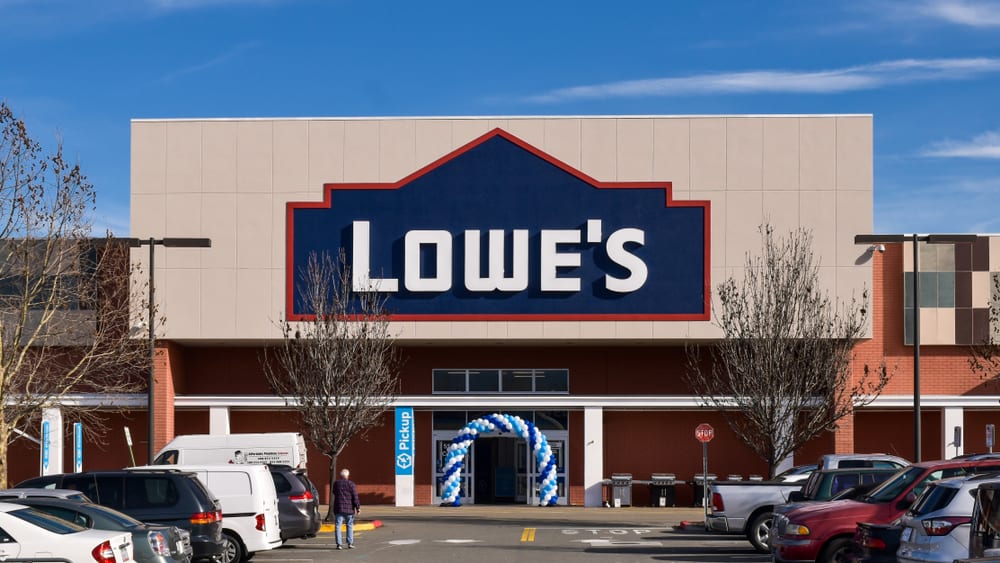 does lowes deliver on sunday