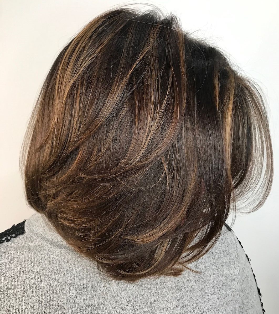 short shoulder length layered hair