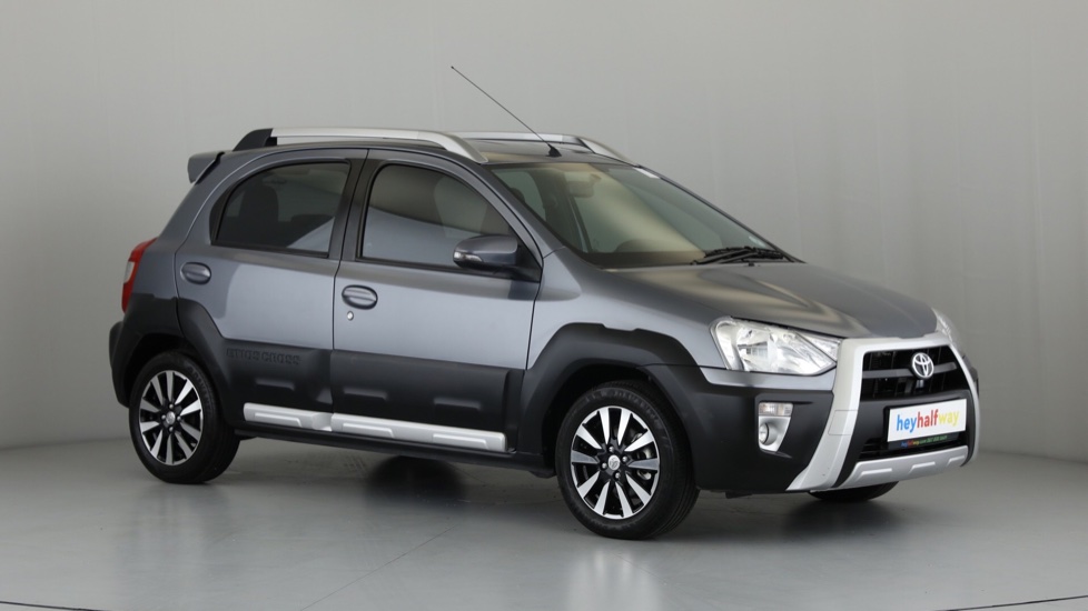 toyota etios cross second hand