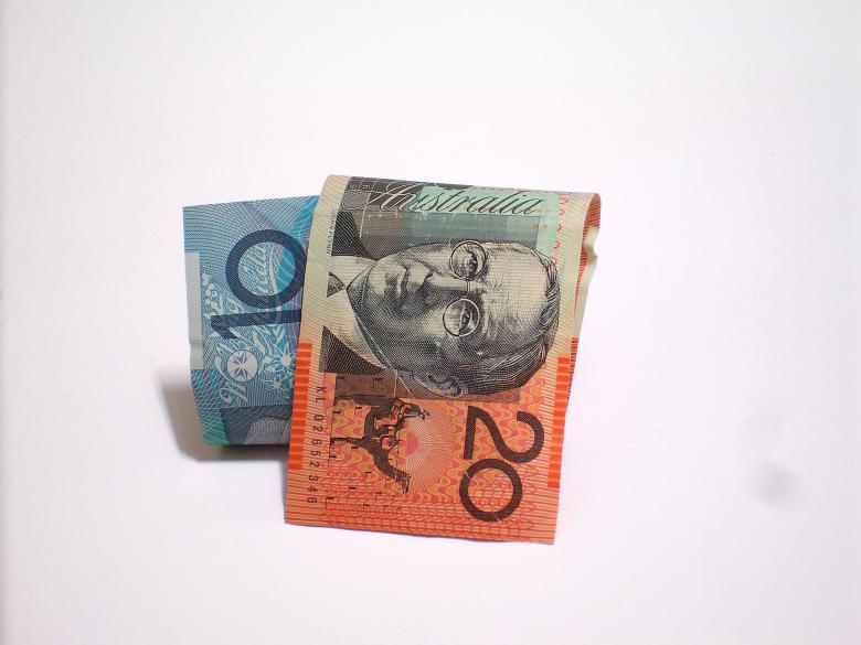 16 australian dollars in pounds