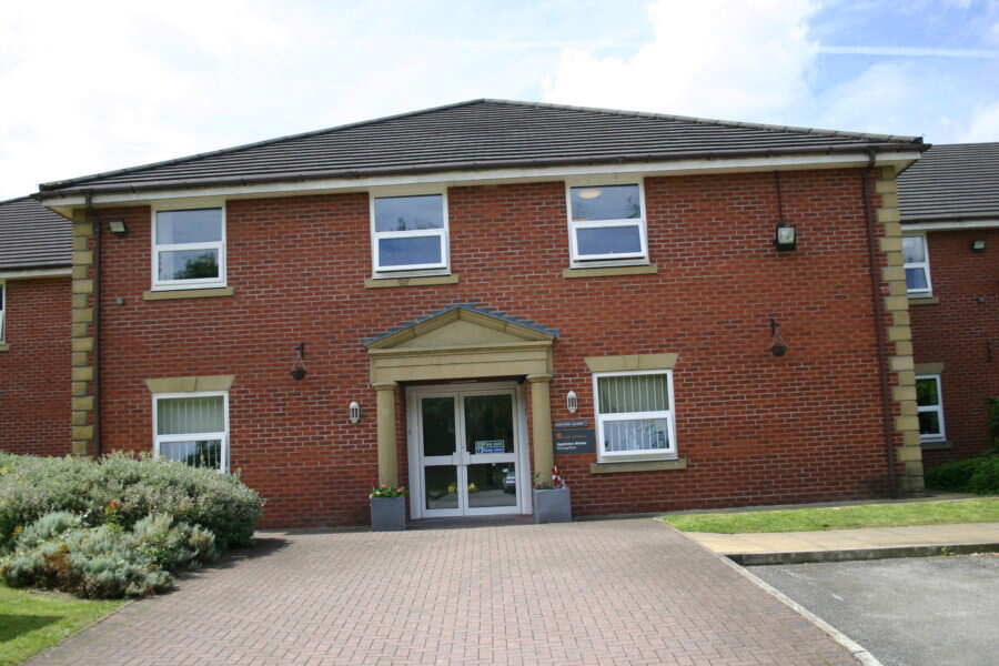 appleton manor care home