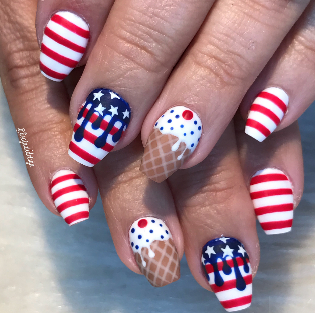 nail art design for july 4