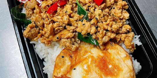 best thai food delivery near me