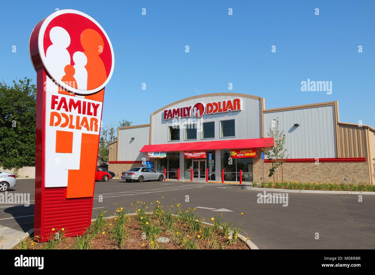 family dollar store