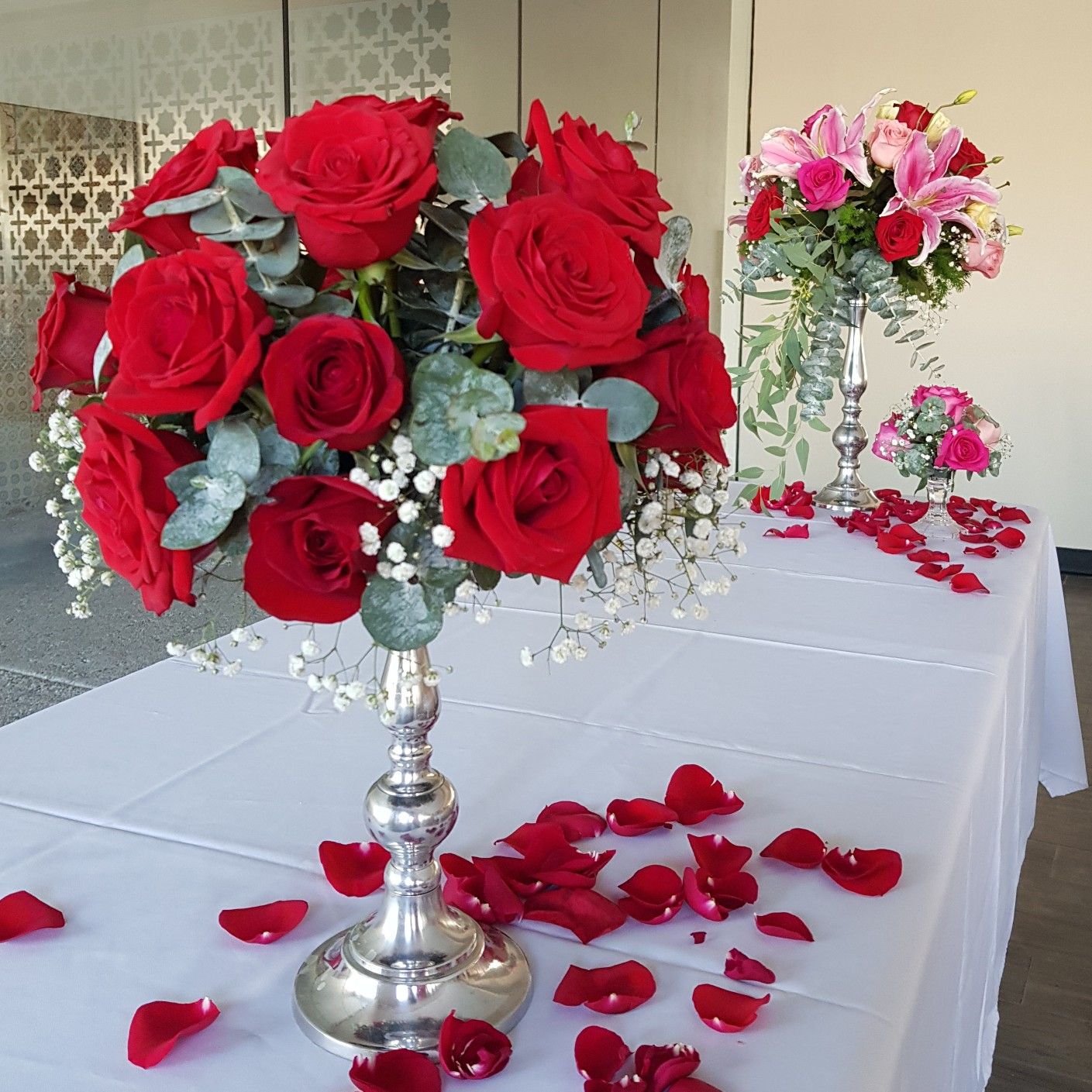 centros de mesa con rosas