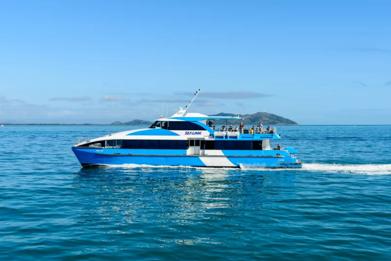 ferry timetable to magnetic island