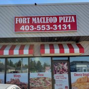 fort macleod pizza