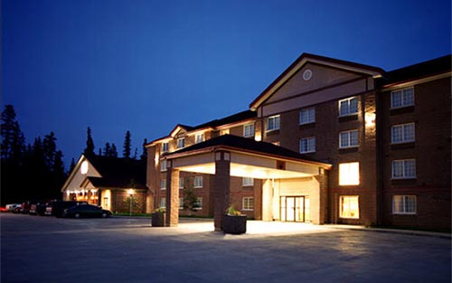 fort nelson hotels