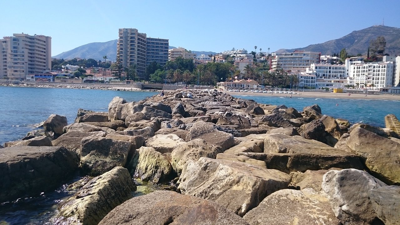 gay bar fuengirola spain