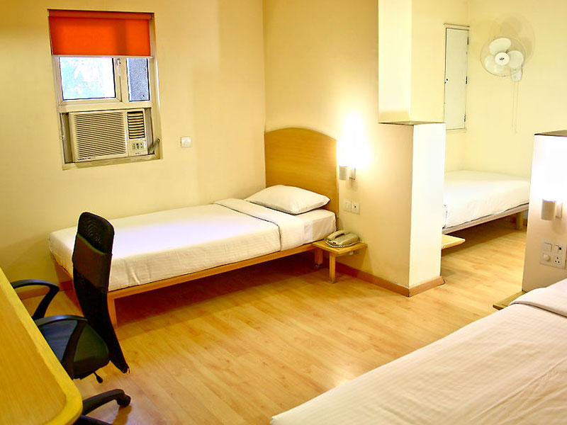 ginger hotel new delhi railway station price