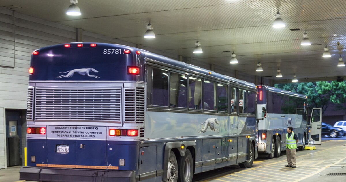 greyhound bus dallas