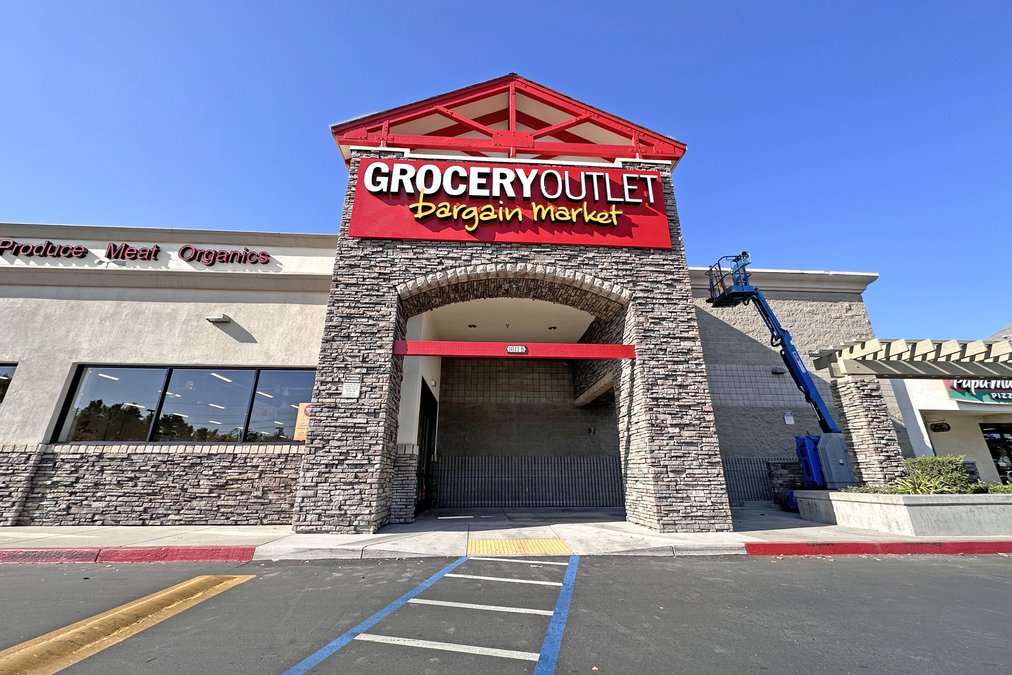 grocery outlet modesto ca