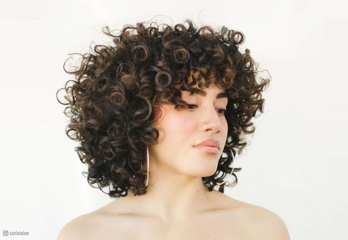 hair styles curly hair short