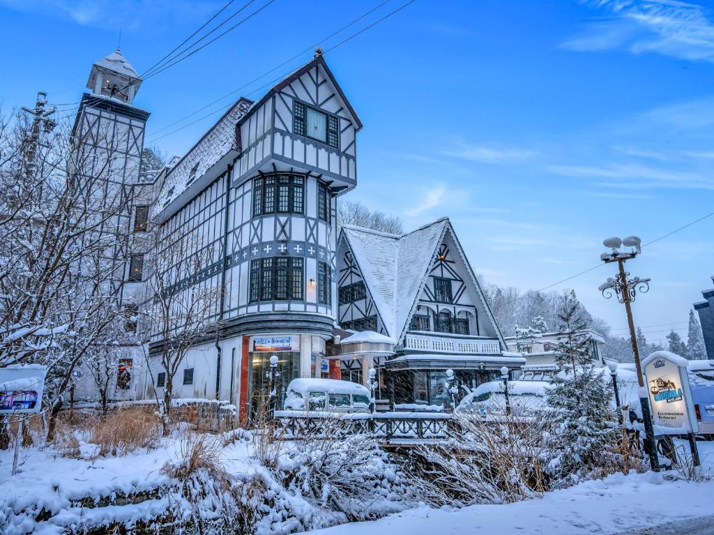 hakuba gondola lodge