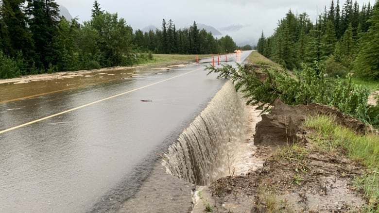 highway 16 road closure jasper