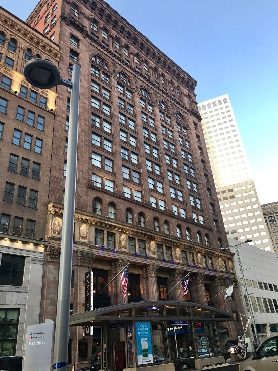 holiday inn express cleveland downtown an ihg hotel