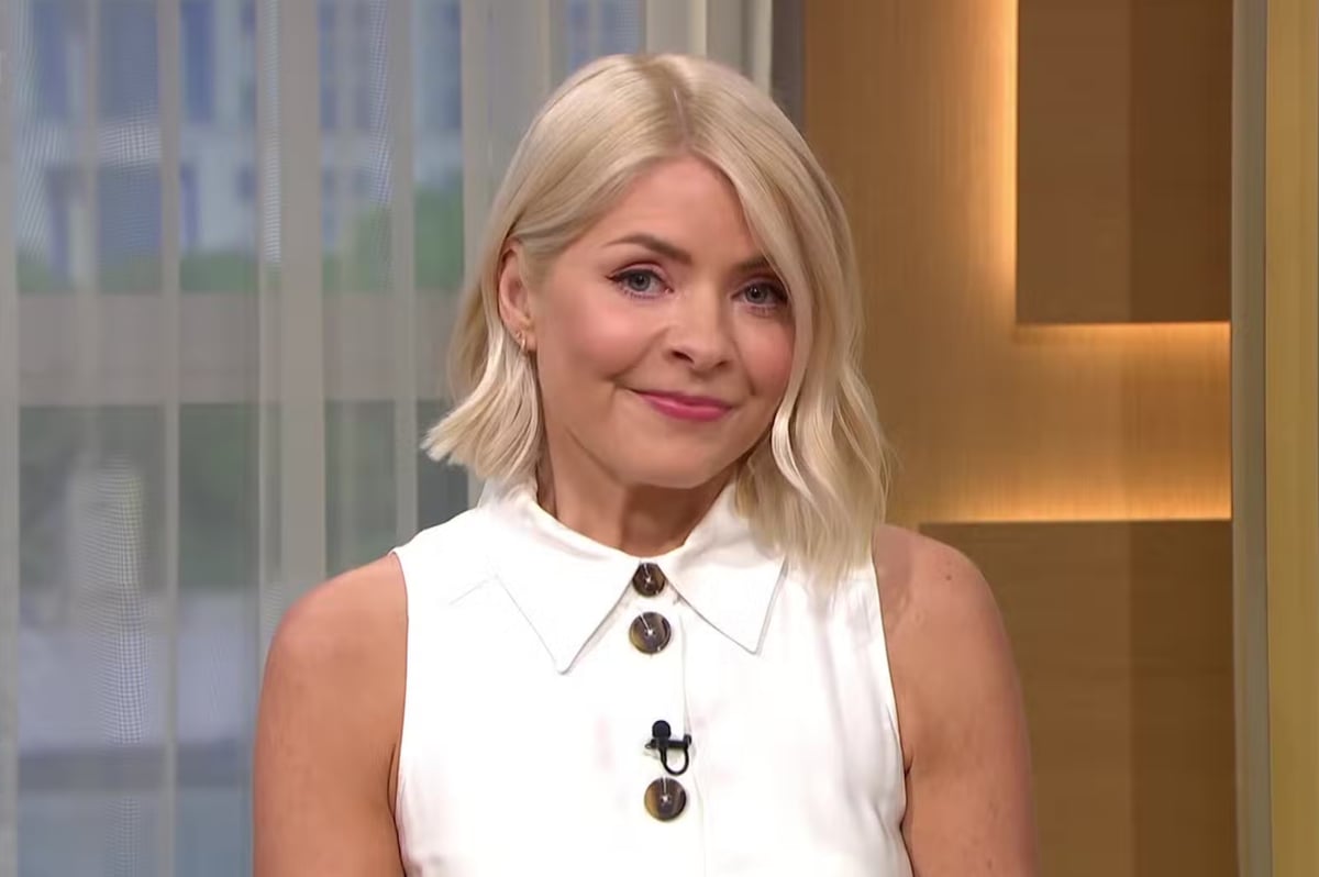 holly willoughby insincere