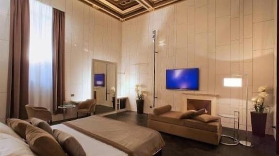 hotel piazza del gesu luxury suites