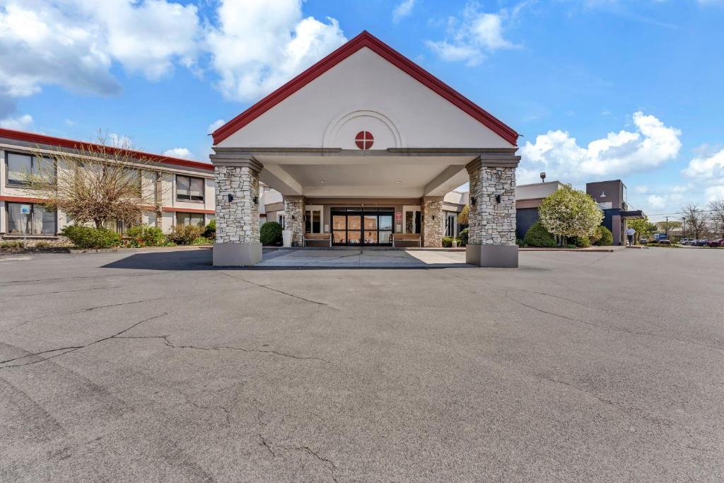 hotels buffalo airport ny