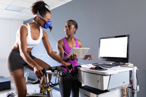 how much does an exercise physiologist make