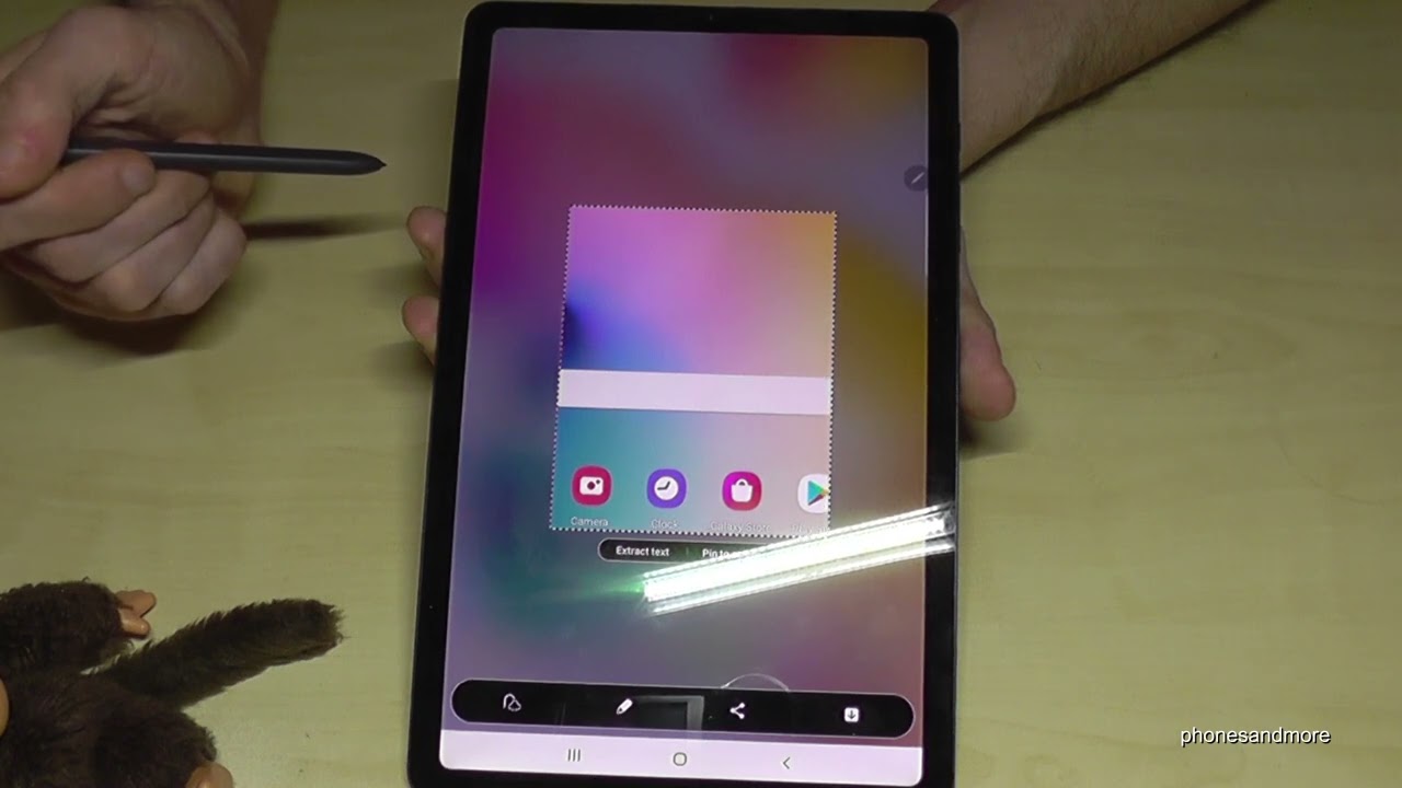 how to take screenshot in samsung tab s6 lite