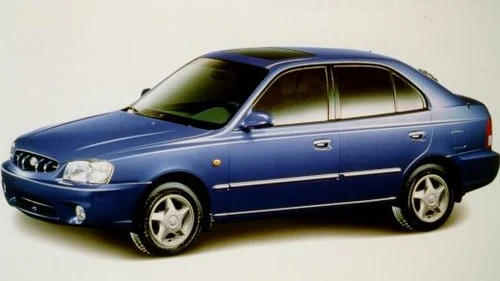 hyundai 1.5 gls 2000 model