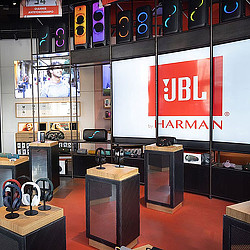 jbl store london