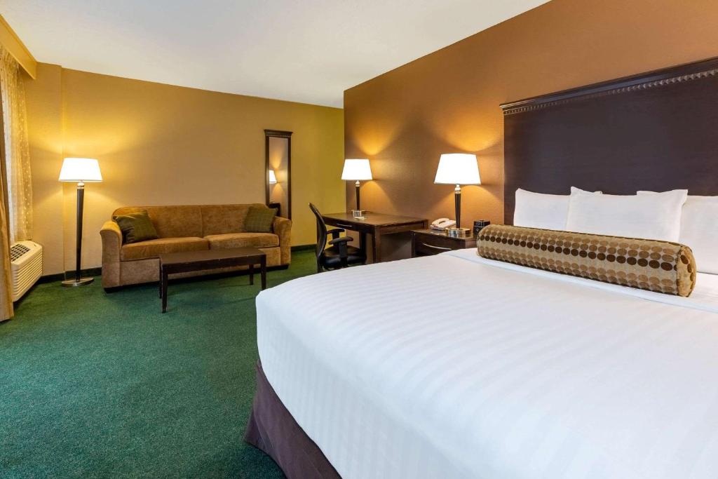 la quinta inn & suites seattle