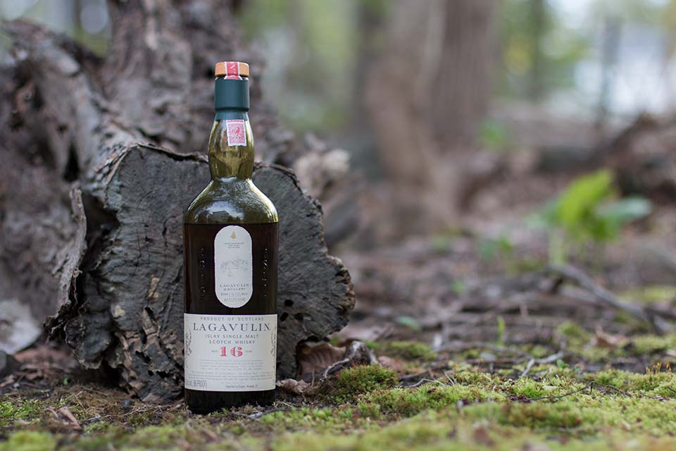 lagavulin 16 review