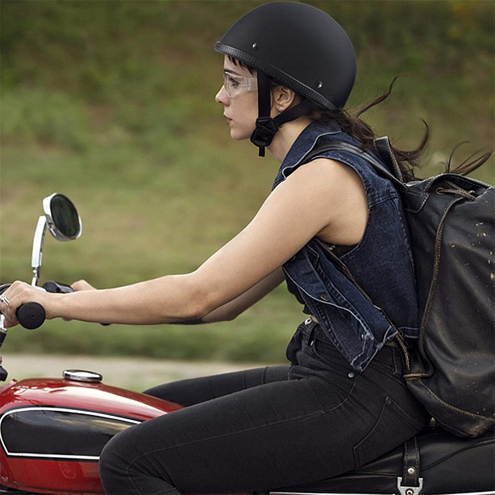 low profile motorcycle helmet