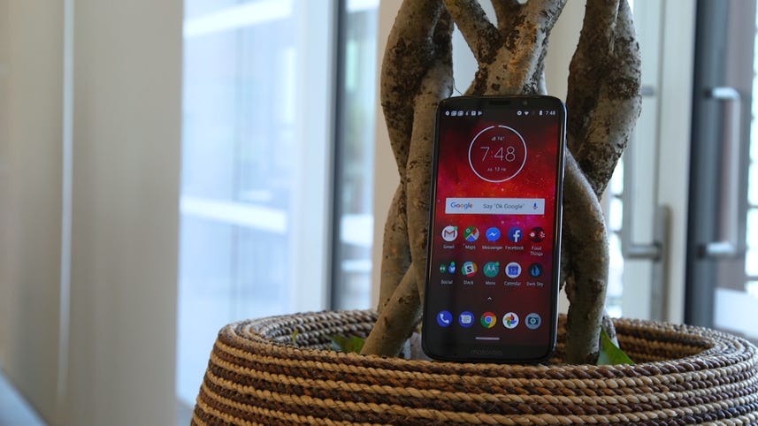 moto z3 play ip68