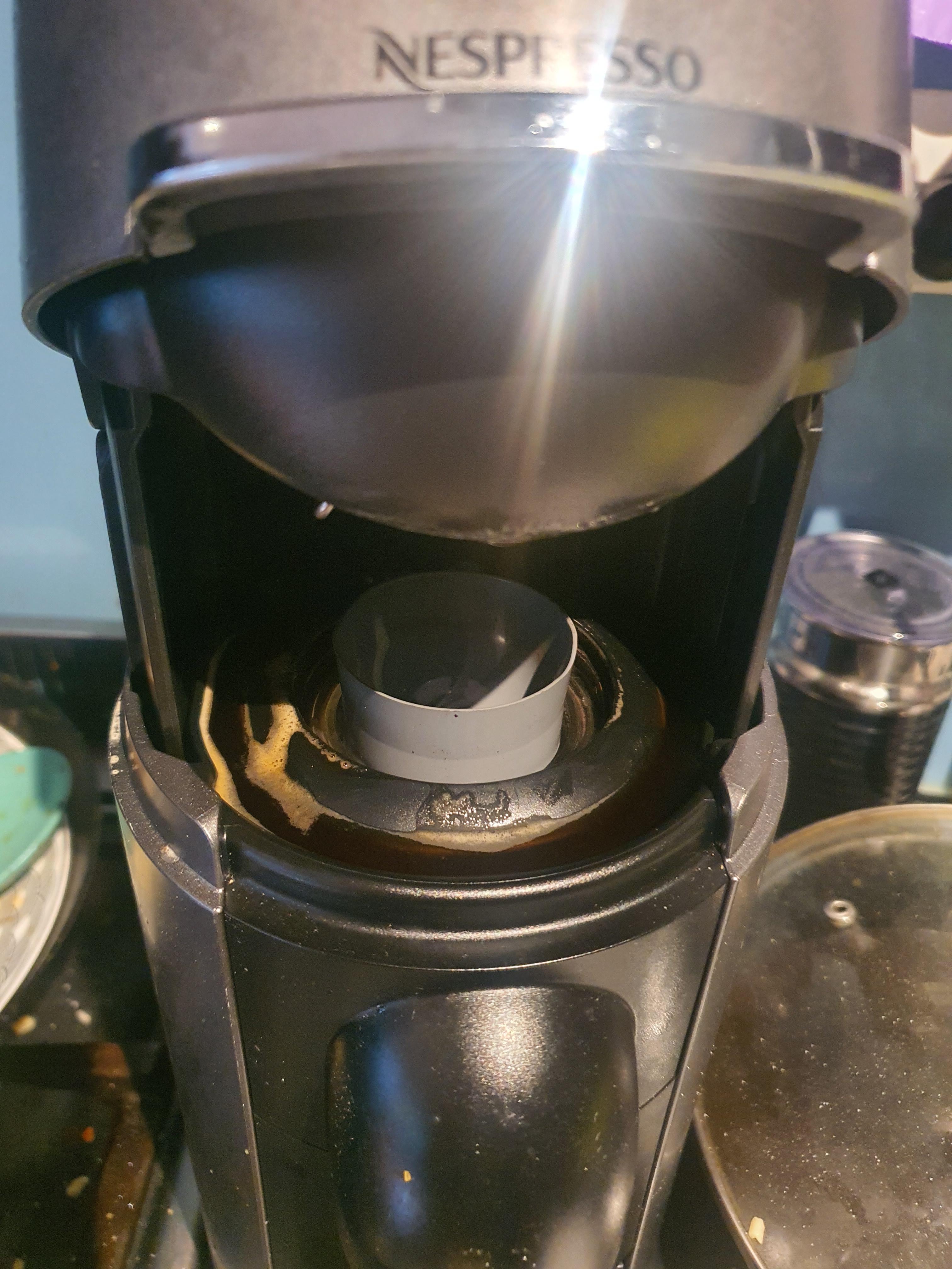 nespresso machine is leaking