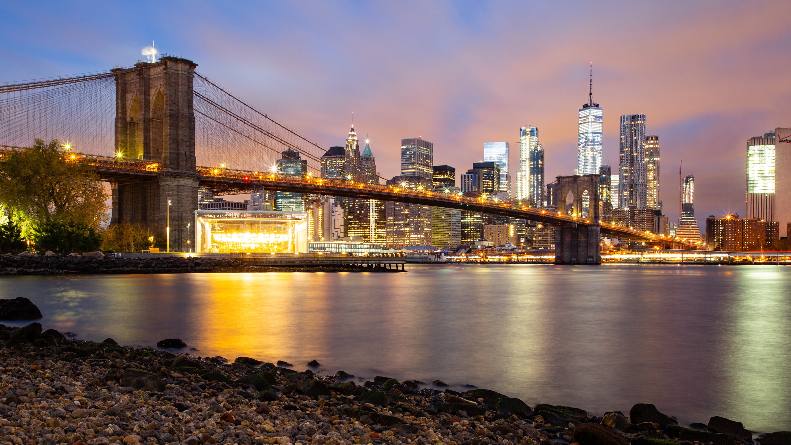 new york city vacation travel guide expedia