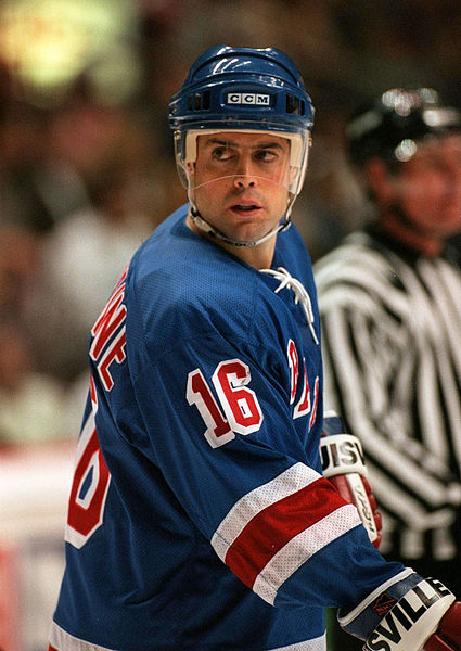 pat lafontaine stats