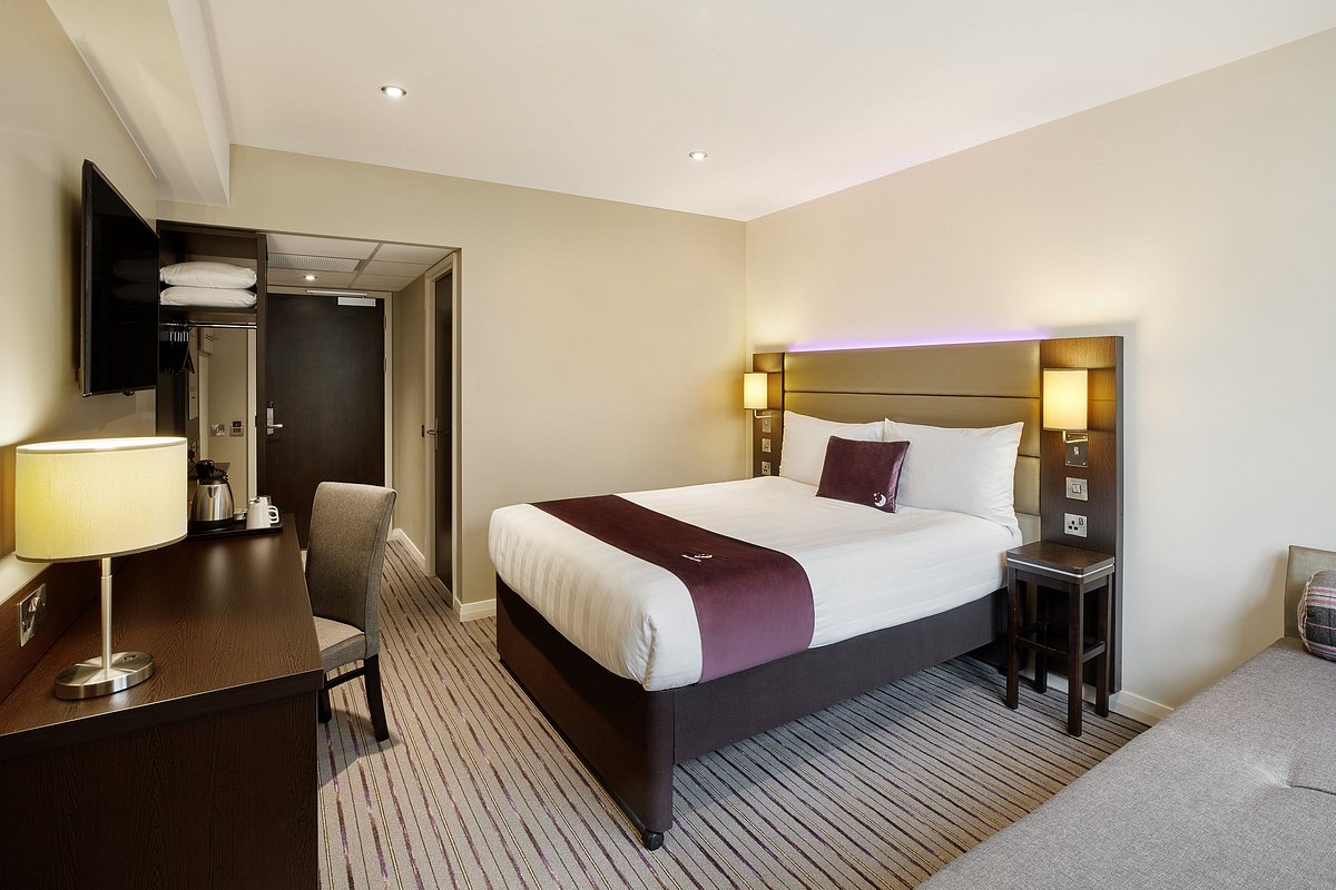 premier inn goldsmith street