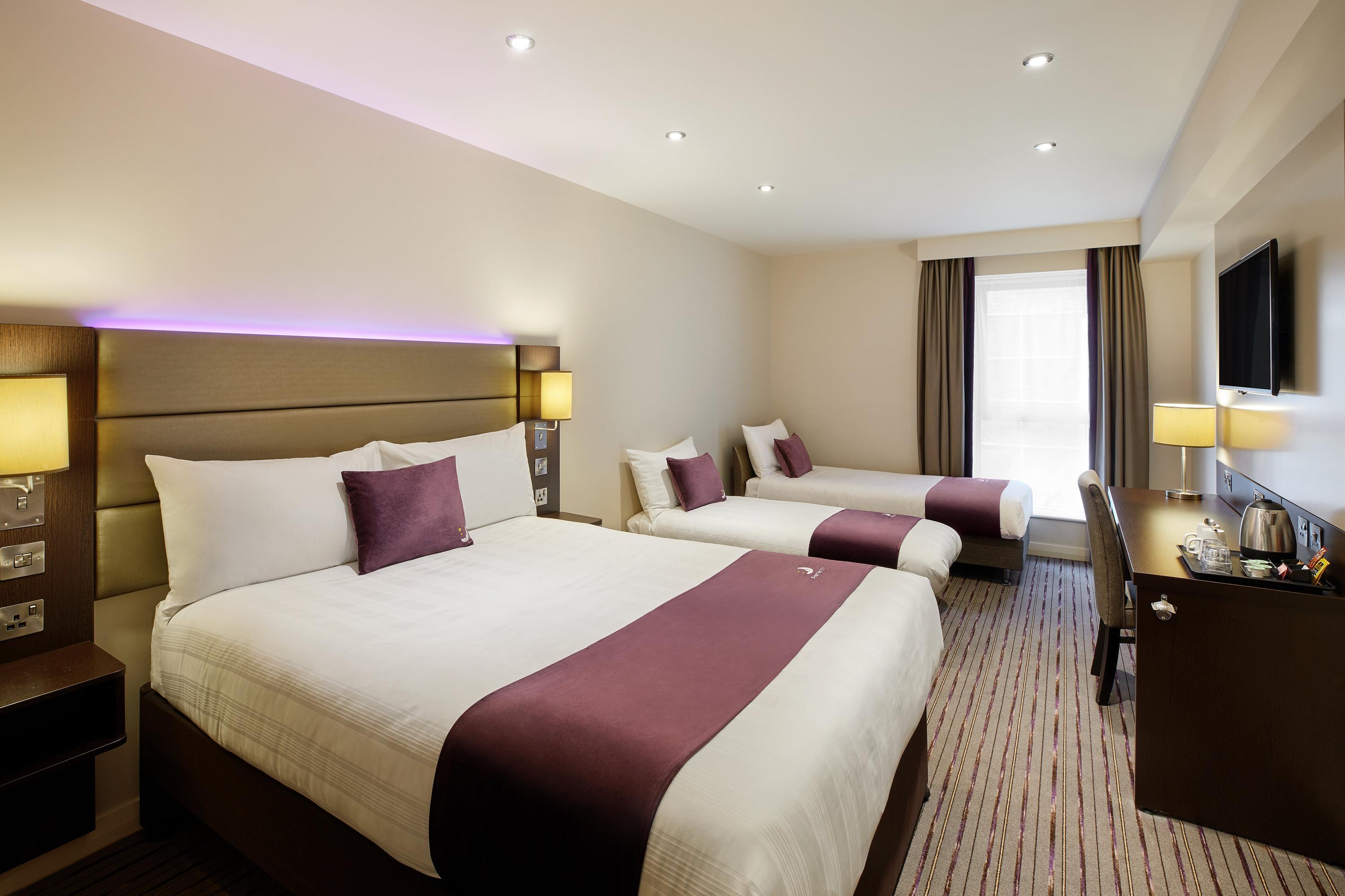 premier inn late checkout