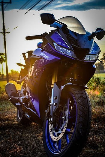 r15 4k wallpaper