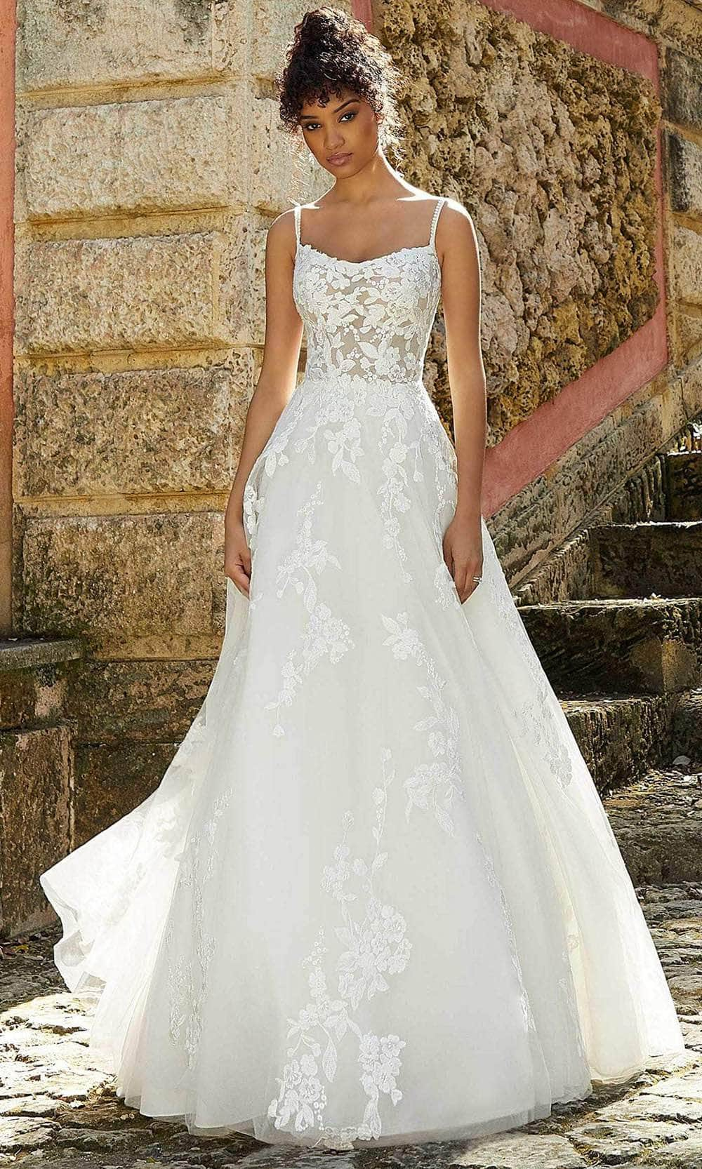 scoop neck wedding dress