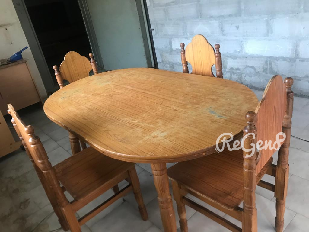 second hand dining table with chairs