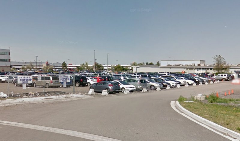 skypark toronto airport parking