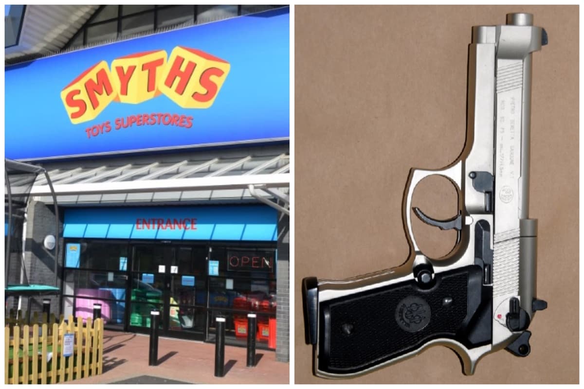 smyths toys fake shop