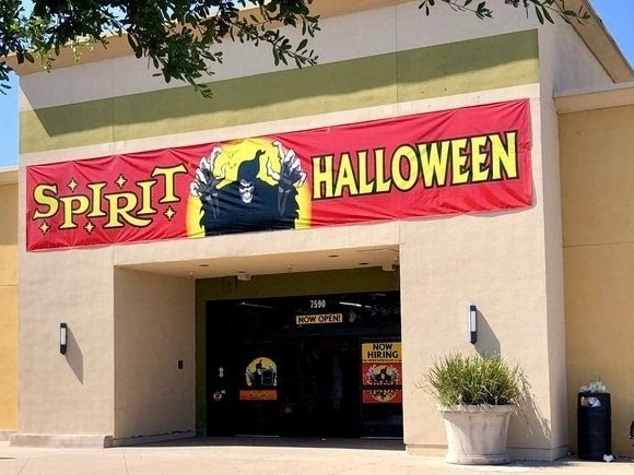 spirit halloween.ca