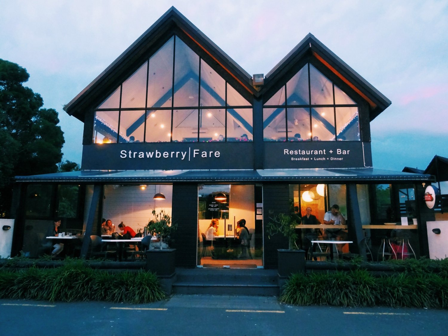 strawberry fare restaurant christchurch