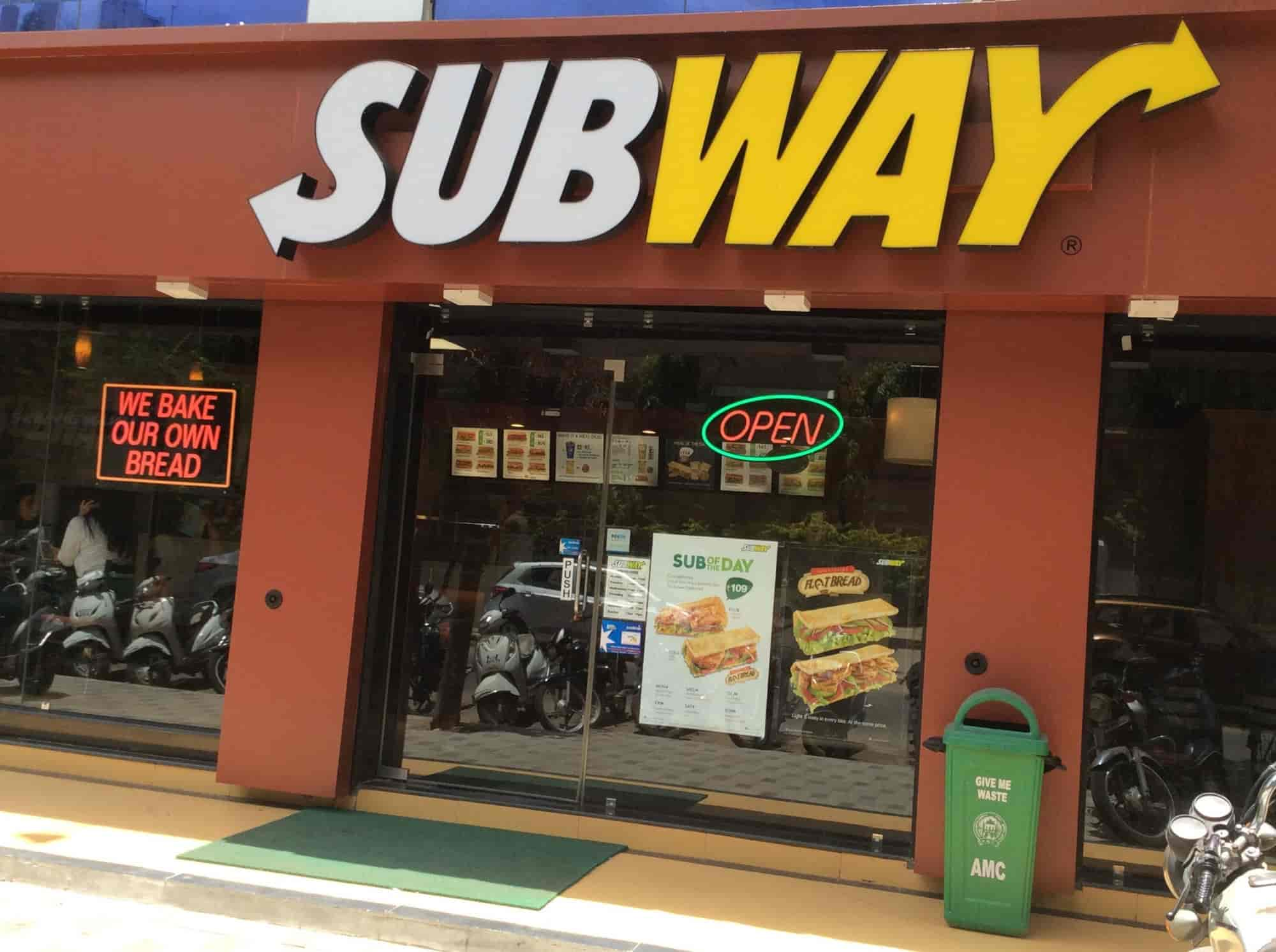 subway open nesr me