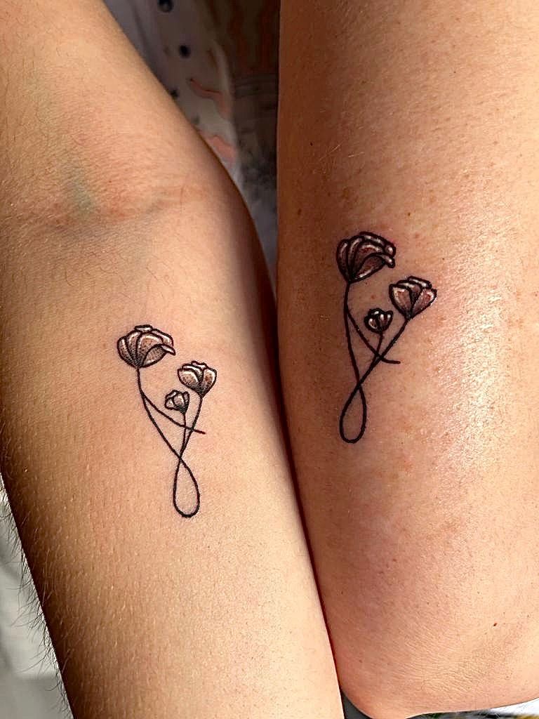 tatuajes de madre e hija