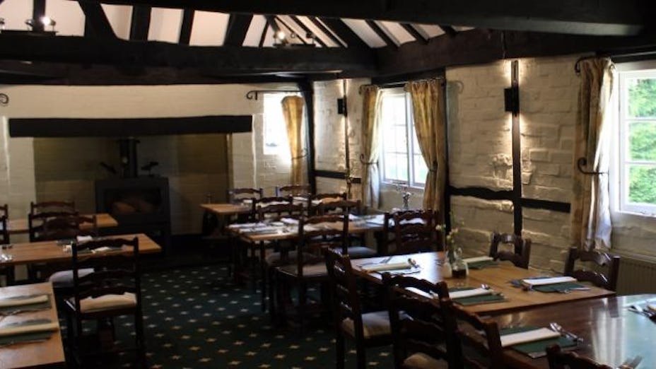 the hunters inn longdon