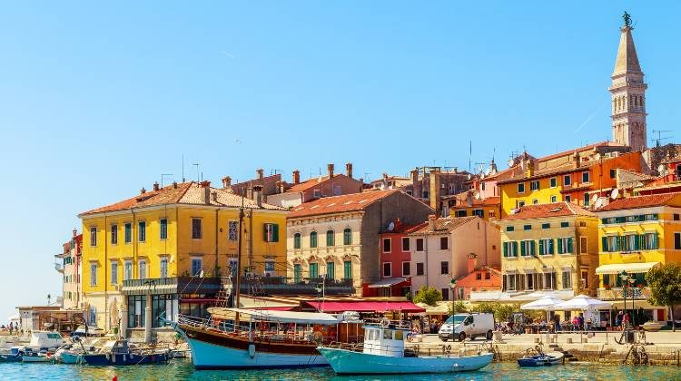 train from nice france to genoa italy