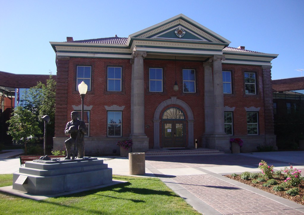 uinta county courthouse evanston wyoming