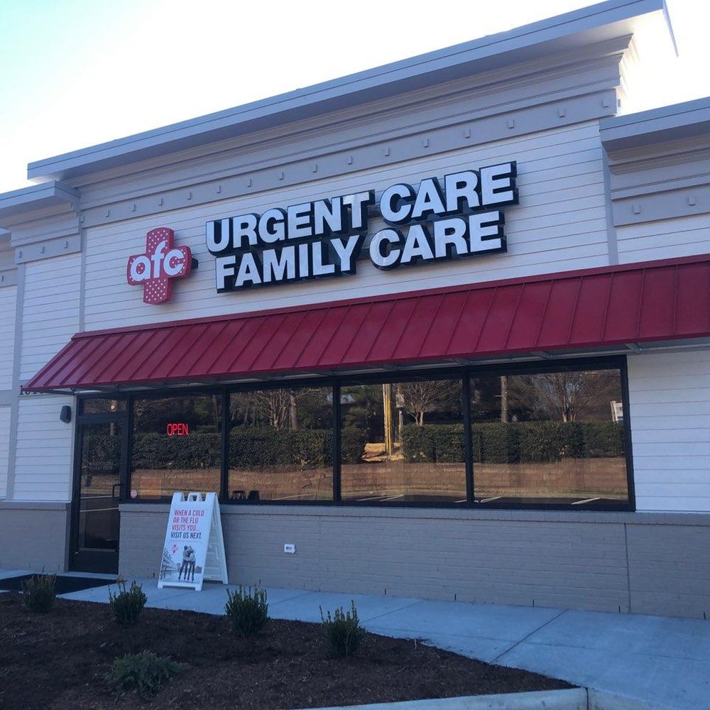 urgent care 28277