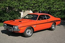 valiant super bee